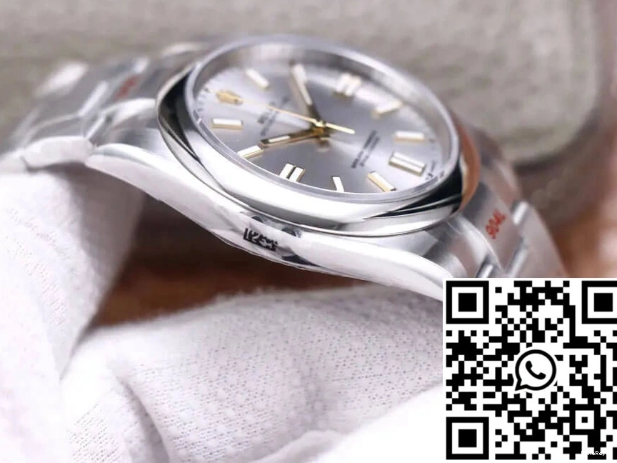 Dial EW 41MM Oyster Silver Perpetual Factory Rolex M124300-0001 0217